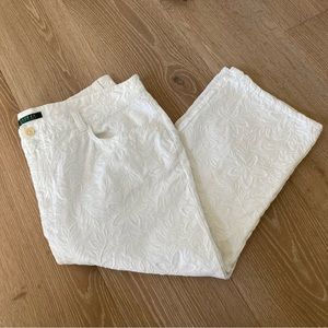 LAUREN Ralph Lauren WHITE Floral EMBOSSED Women Capri's Jeans Size 16